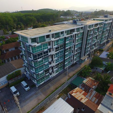 Modern Thai Suites Phuket Dış mekan fotoğraf