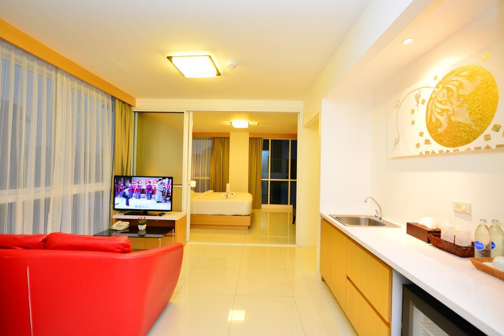 Modern Thai Suites Phuket Dış mekan fotoğraf