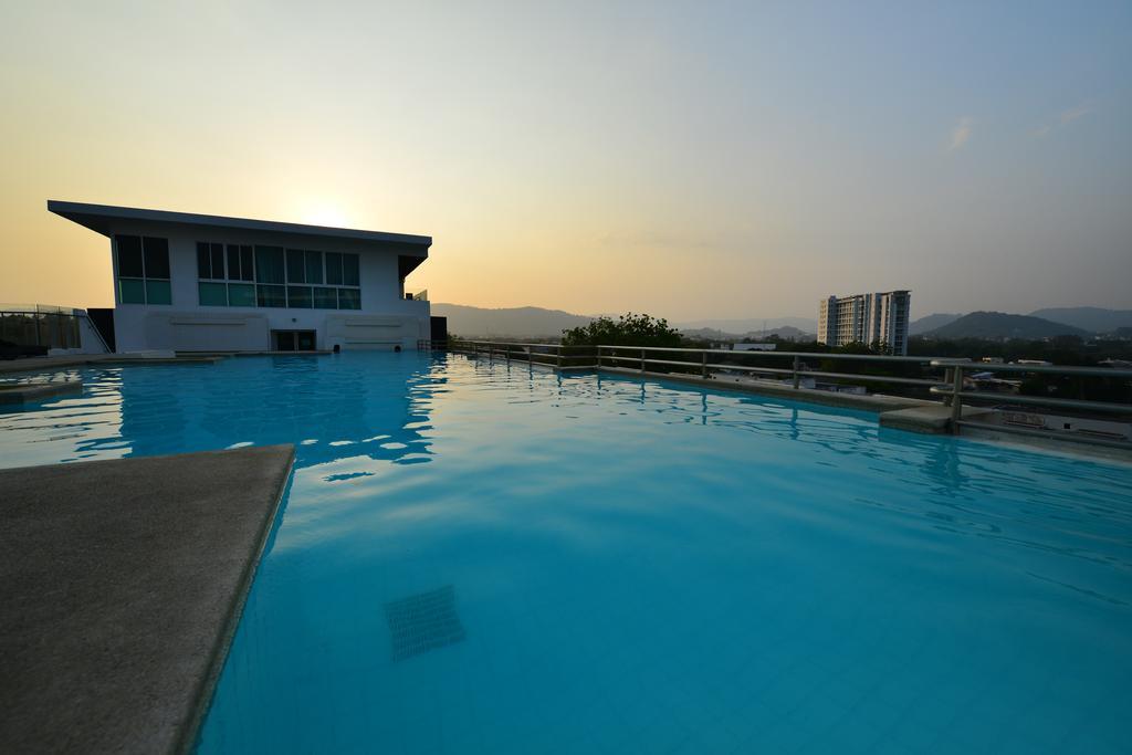 Modern Thai Suites Phuket Dış mekan fotoğraf