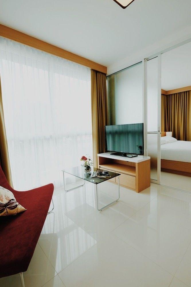 Modern Thai Suites Phuket Dış mekan fotoğraf