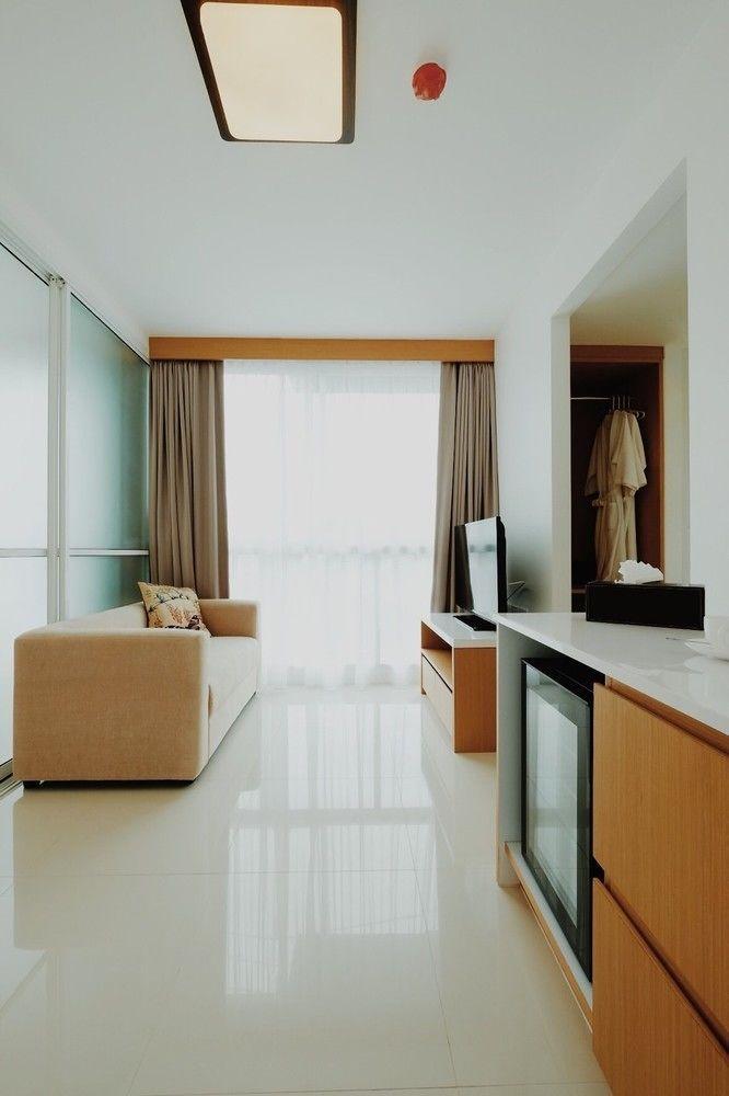 Modern Thai Suites Phuket Dış mekan fotoğraf