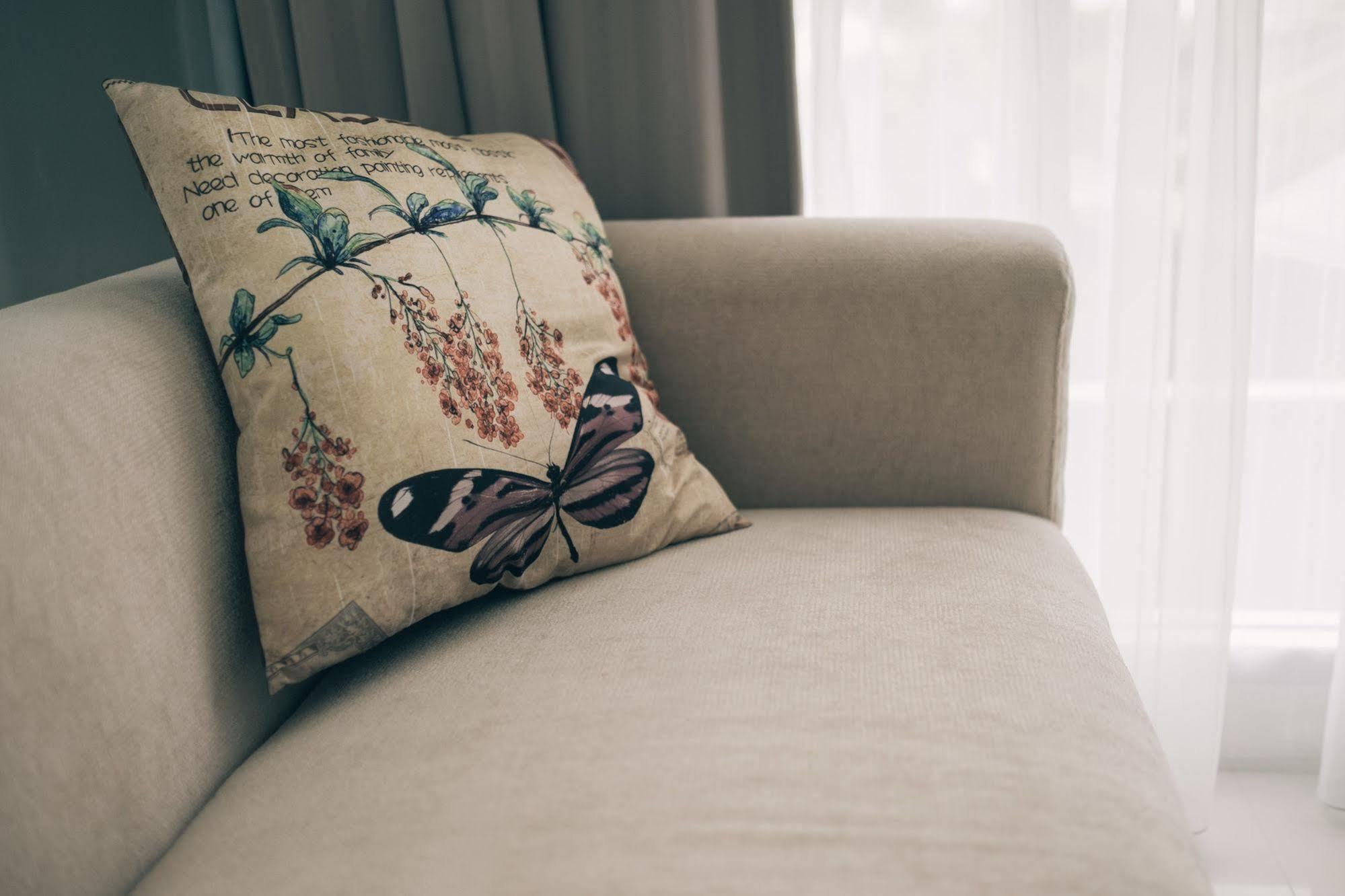 Modern Thai Suites Phuket Dış mekan fotoğraf