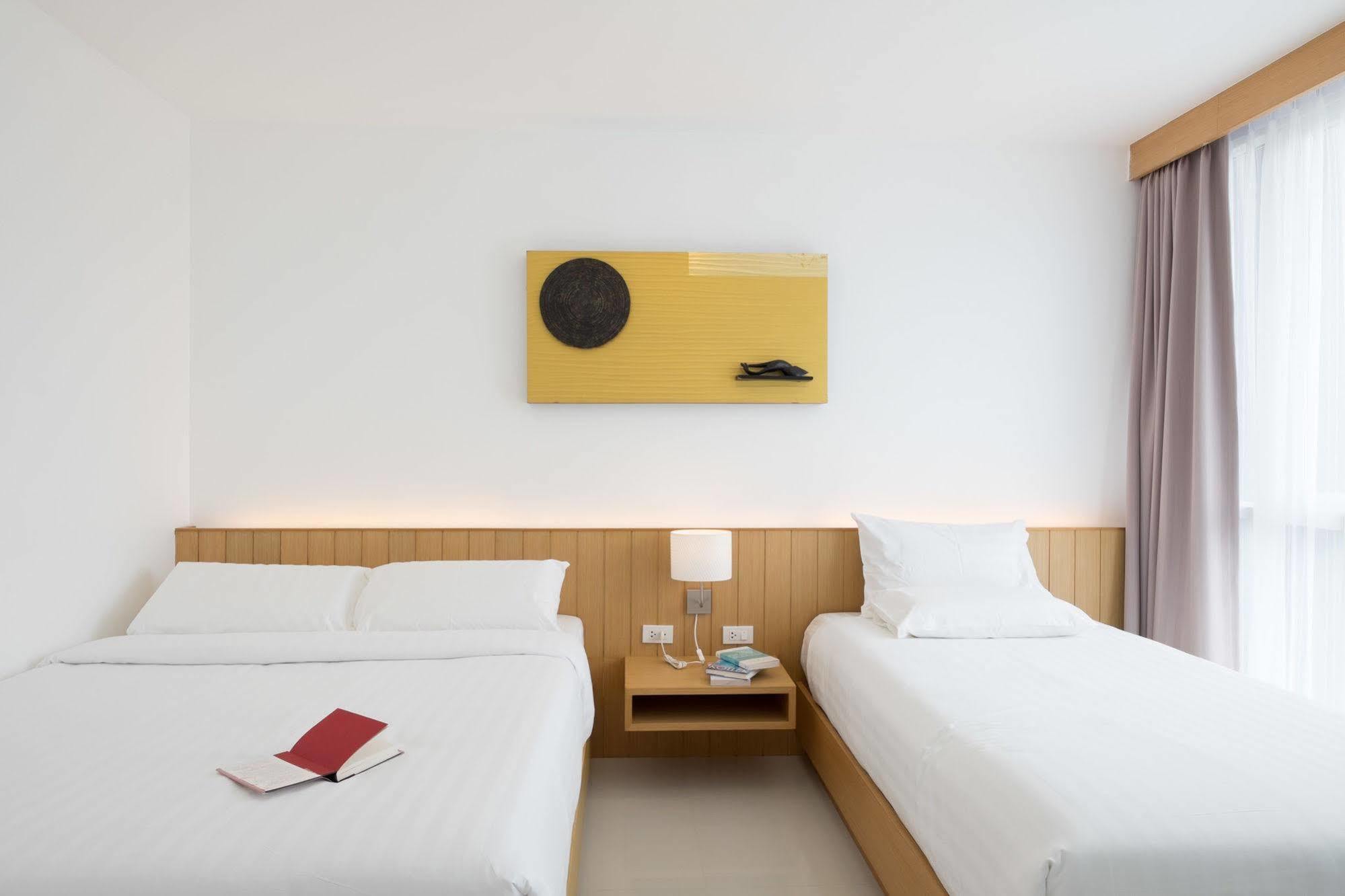 Modern Thai Suites Phuket Dış mekan fotoğraf